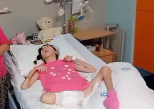Stan Nicoleta Daniela în vârstă de 14 ani suferă de tretrapereza spastica și paralizie.